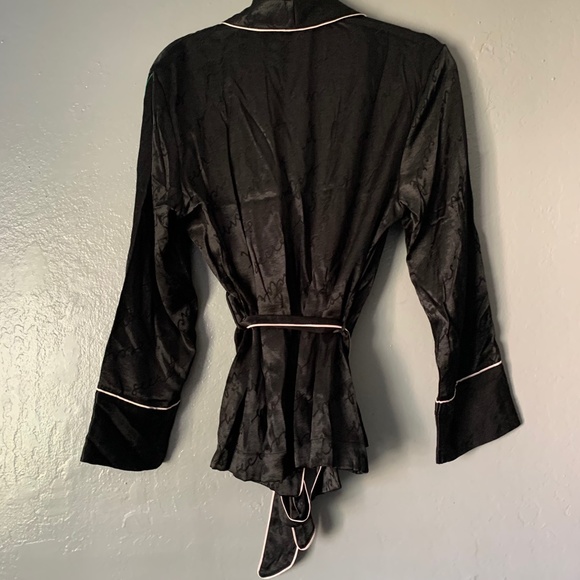 NWT Victoria's Secret Black Satin Logo Wrap Top - Picture 4 of 4